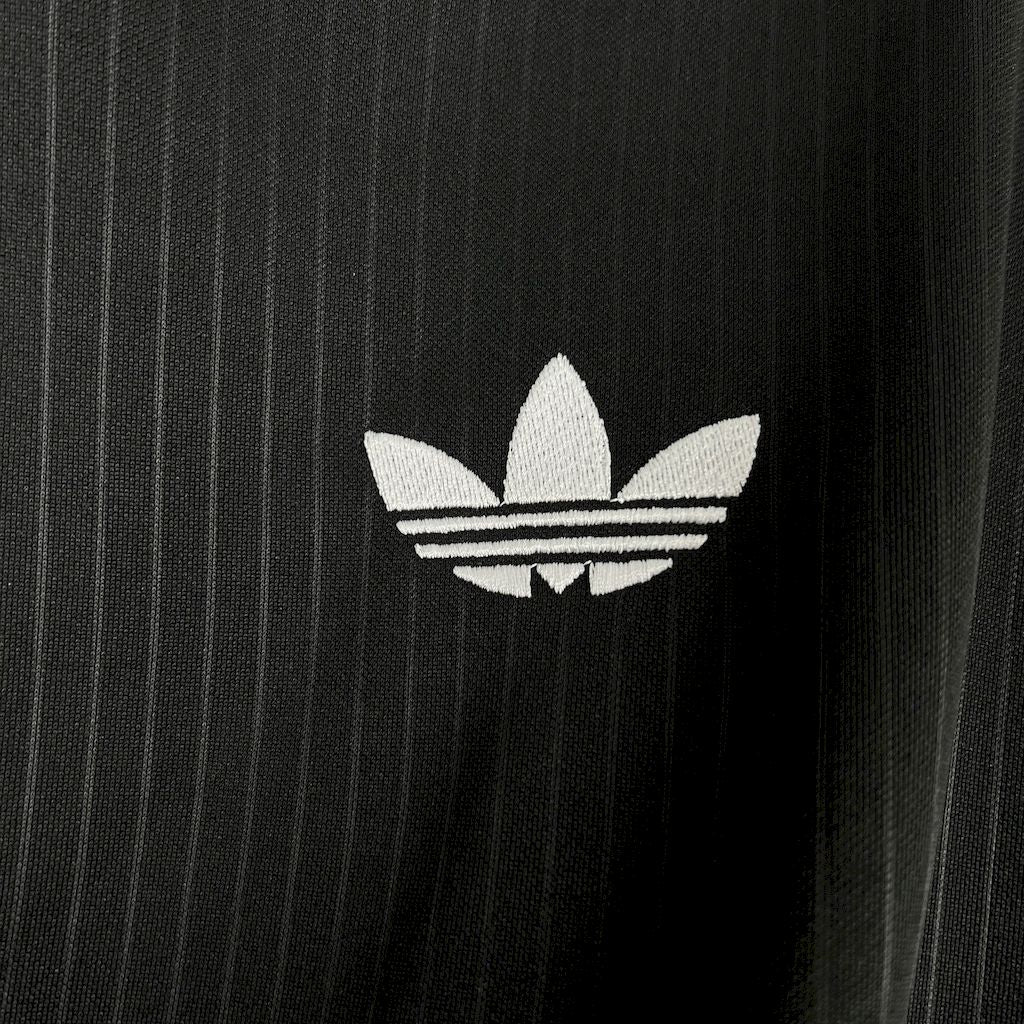 Camisa preta comemorativa dos 125 anos da Alemanha 2025/26