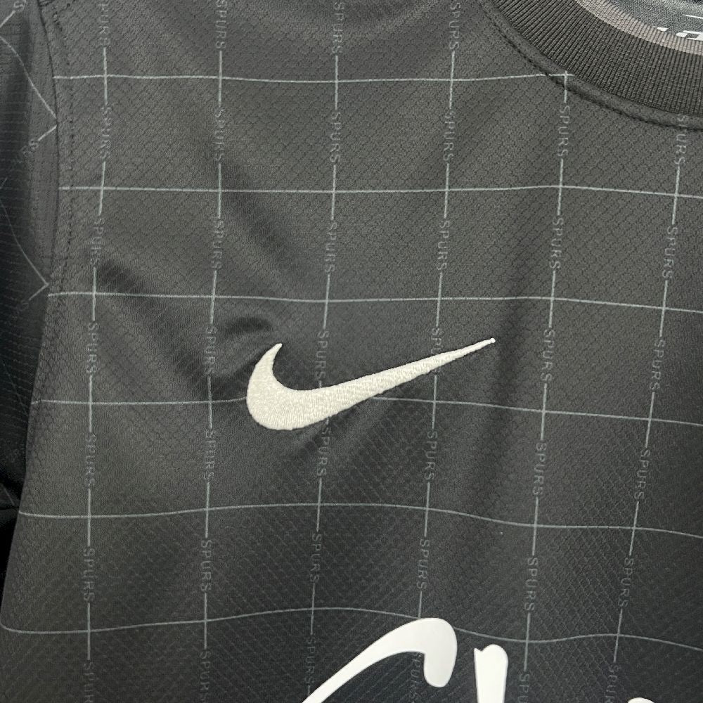 Tottenham Hotspur 2025/26 Stray Kids X London England Limited Edition Jersey