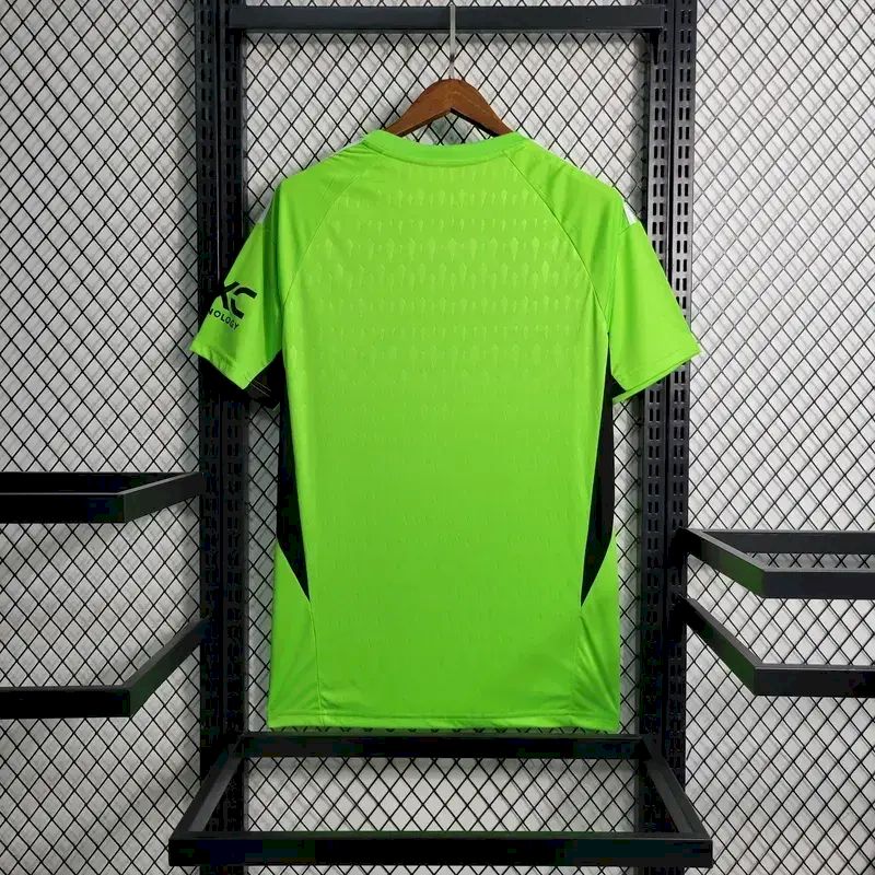 Men's Manchester United 2023/24 Goalkeeper Jersey