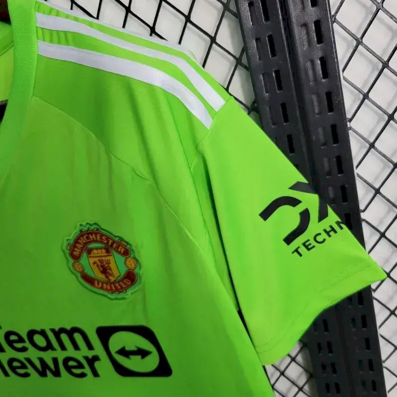 Camisa de goleiro do Manchester United 2023/24
