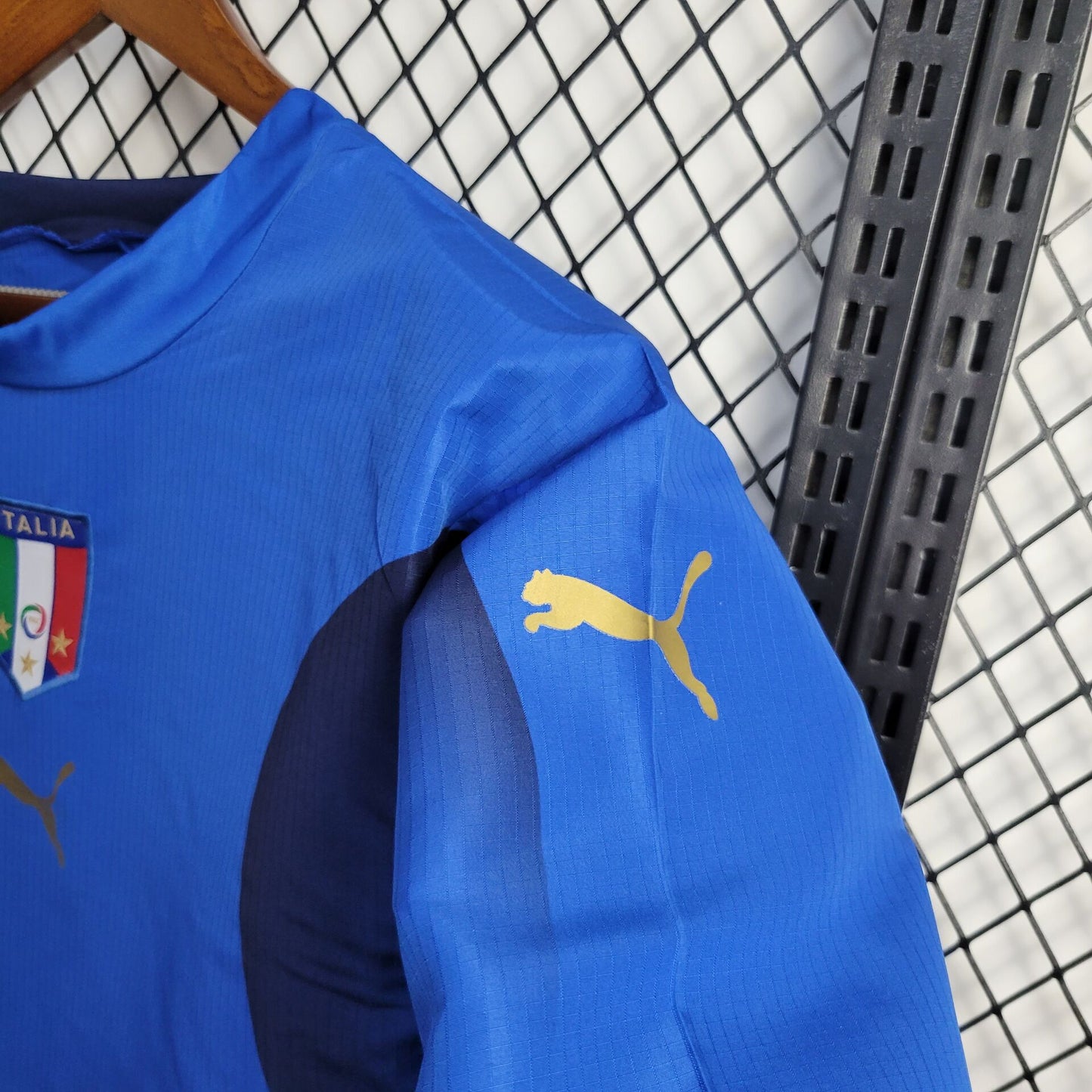 Italy 2006 Home Retro Jersey