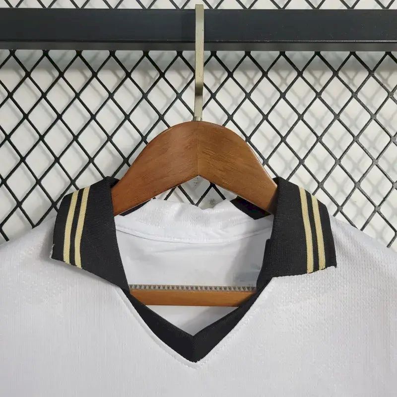 Camisa infantil do Valencia 2023/24