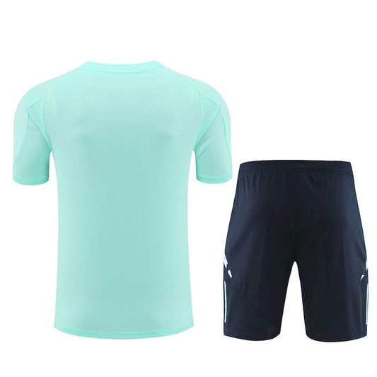 Camisa de treino adulto + short do Real Madrid 2024/25 14001