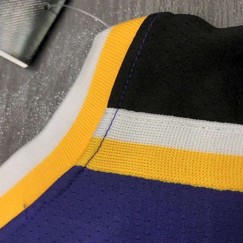 Camisa masculina Nick Young roxa versão jogador – edição clássica retrô