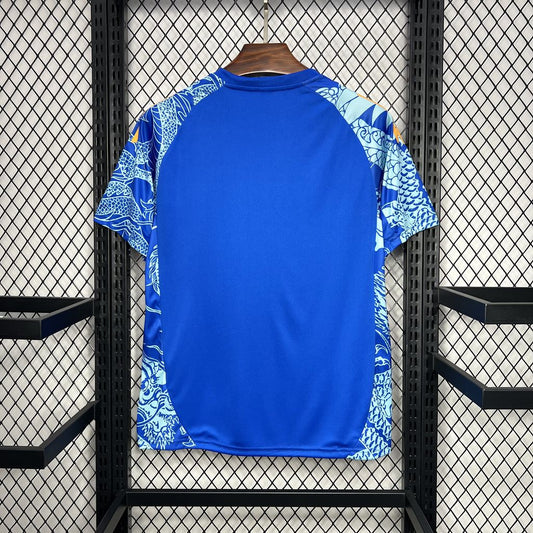 Maillot édition spéciale Dragon Bleu du Real Madrid 2024/25