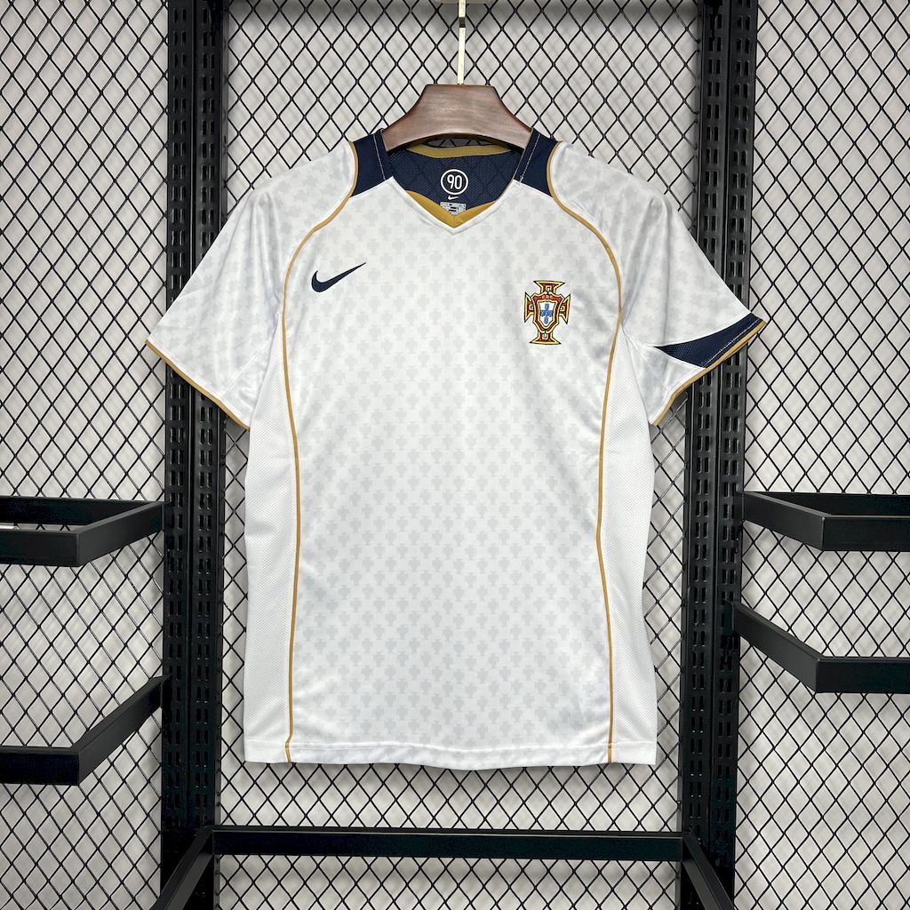 Camisa retrô de Portugal 2004