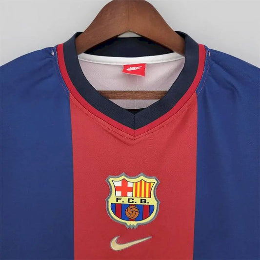 Camisa retrô titular do Barcelona 1998/99