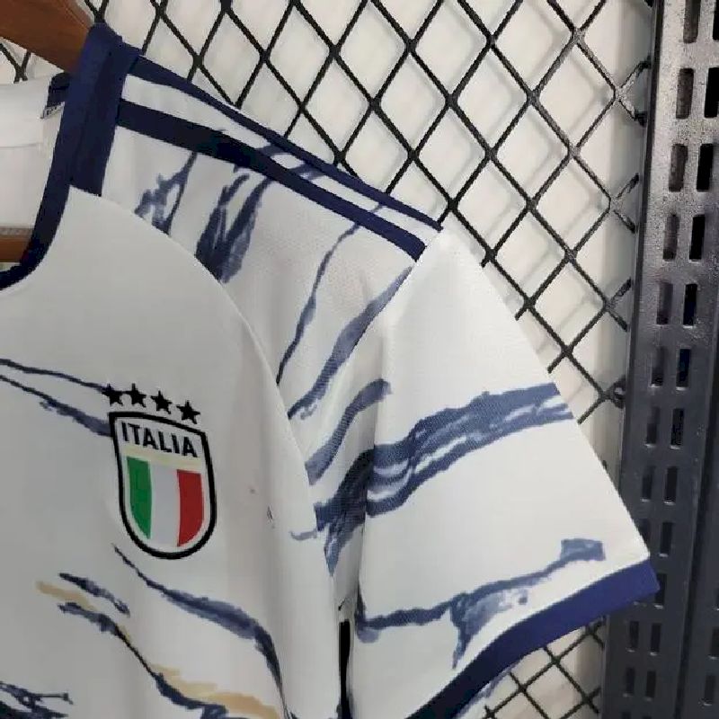 Kit reserva infantil da Itália 2023/24