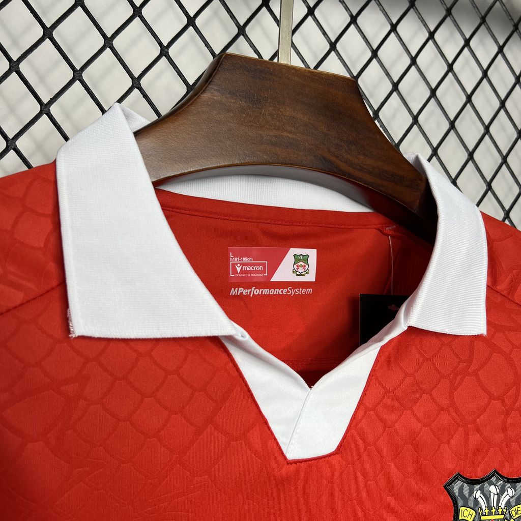 Camisa titular do Wrexham 2024/25