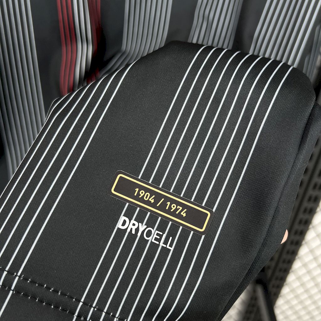 Camisa retrô de mangas compridas Áustria 2024/25 50º