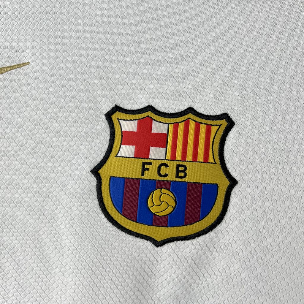 Barcelona 2025/26 White Special Edition Jersey