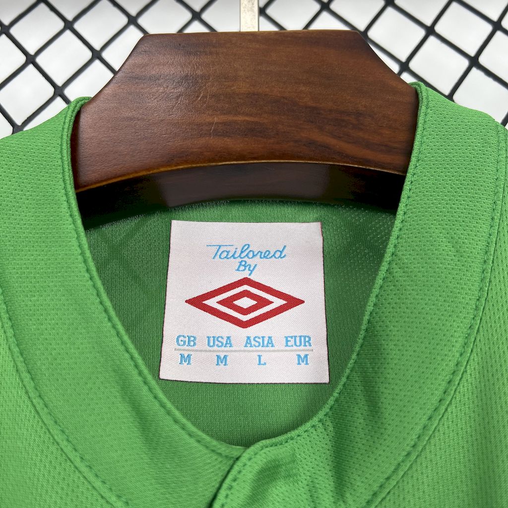Camisa reserva retrô do Athletic Bilbao 2011/12