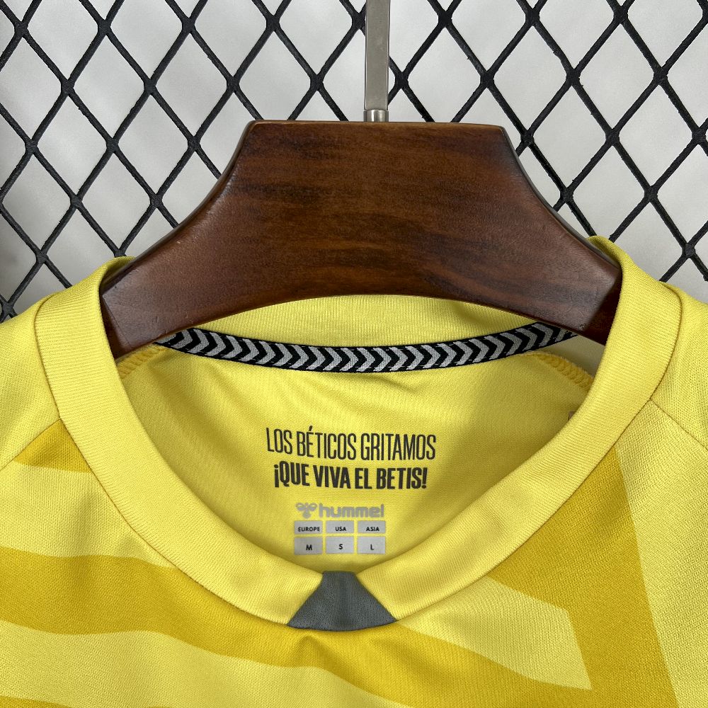 Real Betis 2025/26 Yellow Goalkeeper Jersey