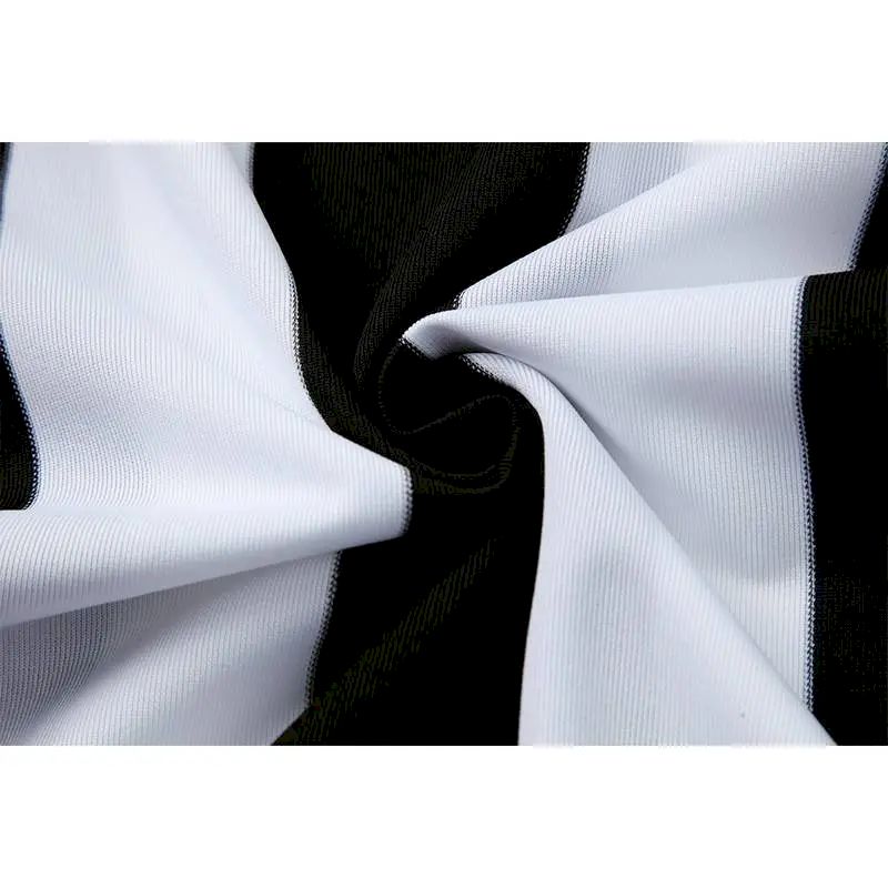 Camisa retrô do Newcastle United 2004/06