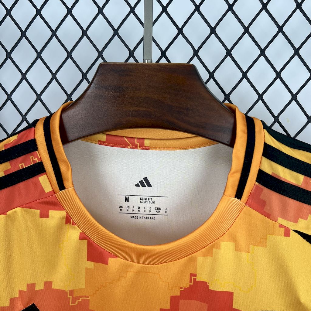 Paris Saint-Germain 2024/25 Third Jersey