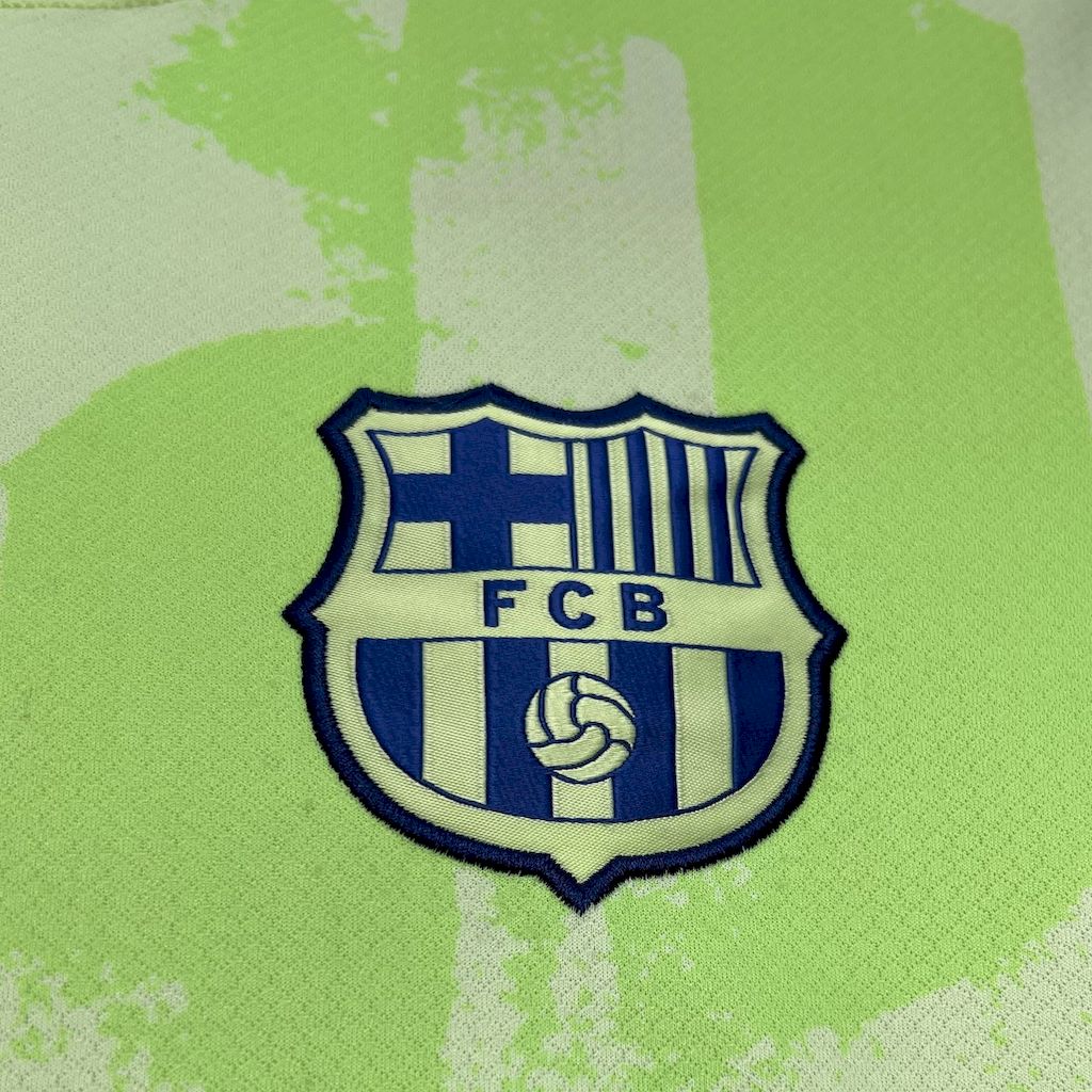 Terceira camisa do Barcelona 2024/25