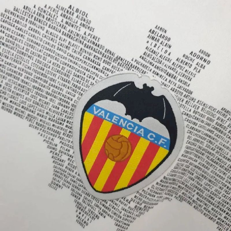 Camisa retrô do Valencia CF 2009/10, comemorativa dos 90 anos da equipe titular
