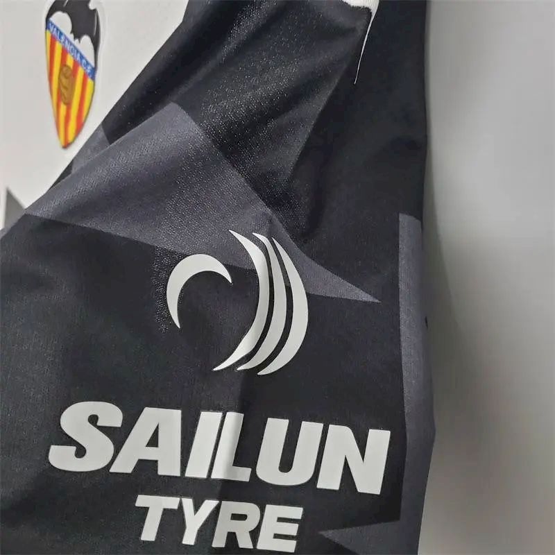 Camisa titular do Valencia 2021/22