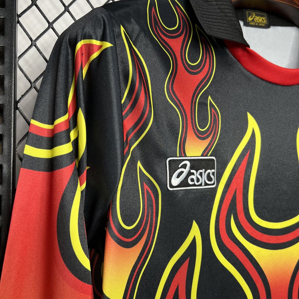 Camisa retrô de goleiro do Japão 1998 Red Flame