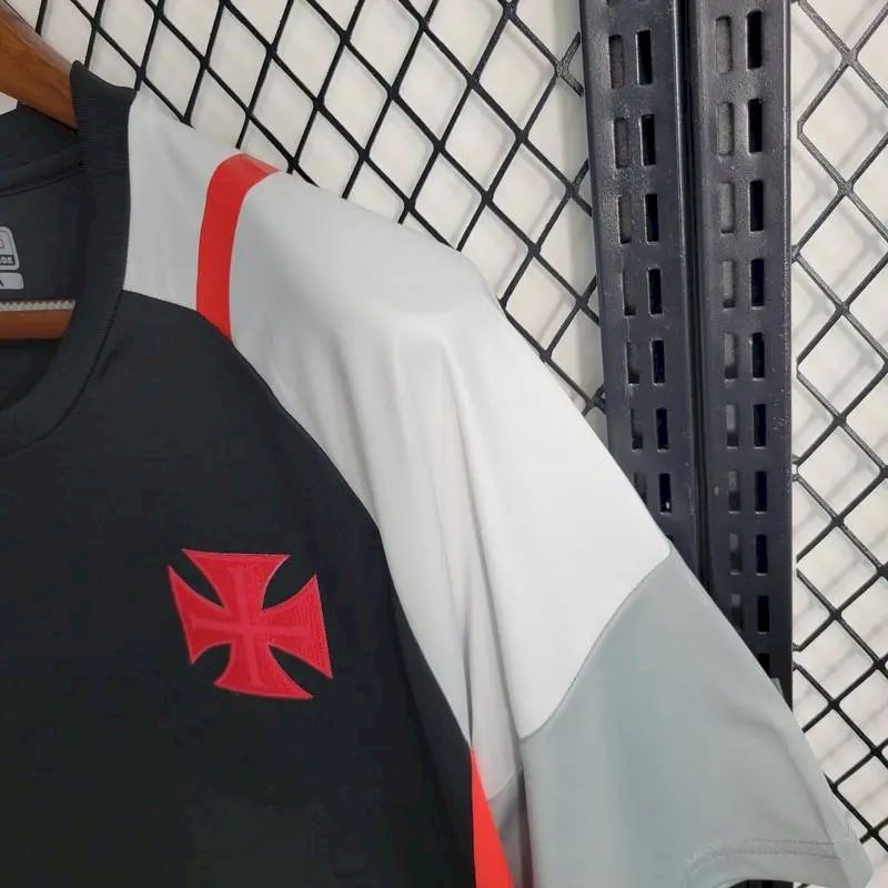 Camisa pré-jogo do Vasco da Gama 2023/24 preta