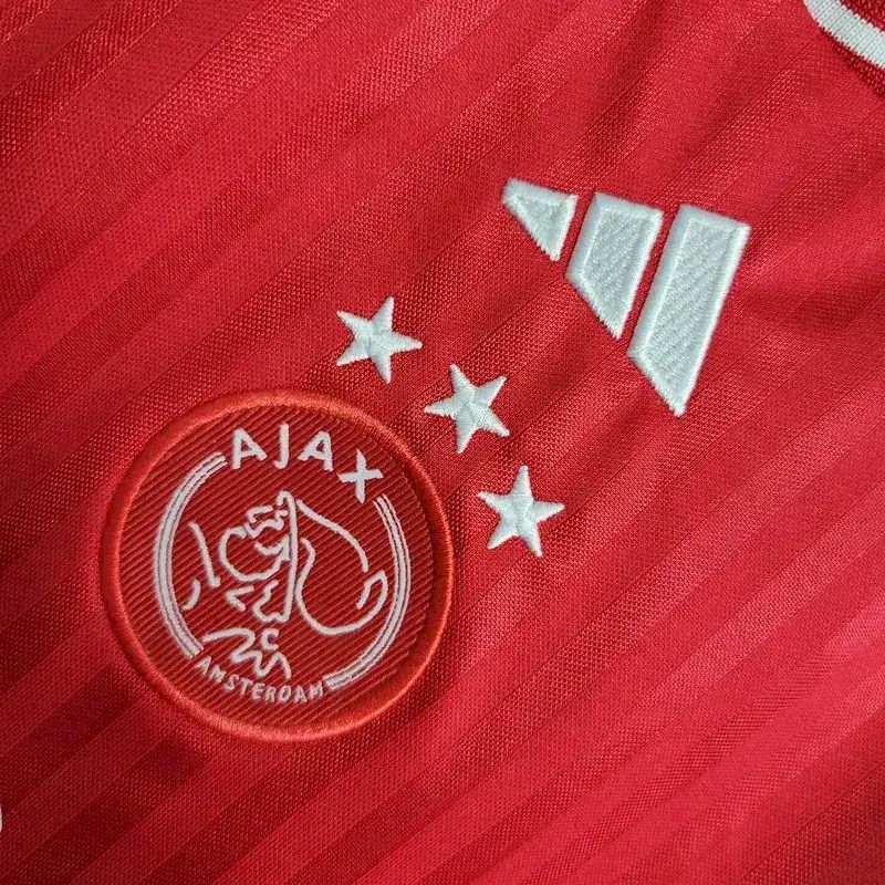 Kit Infantil Ajax 2023/24