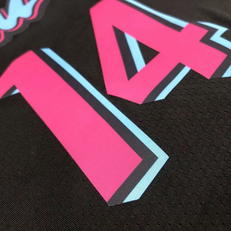 Camisa Tyler Herro Preta Masculina Versão Jogador – Edição Clássica Retro