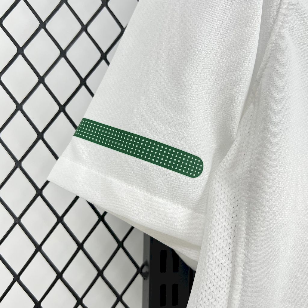 Camisa retrô de Portugal 2010