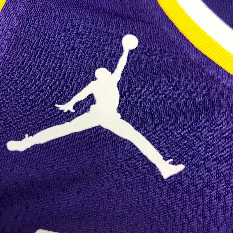Camisa masculina Anthony Davis 2020-21 roxa Swingman versão jogador – Edição Statement