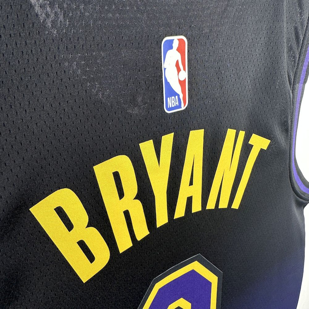 Los Angeles Lakers 2024/25 Edição da Cidade BRYANT#8