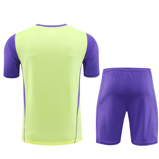 Camisa e short de treino adulto do Real Madrid 2023/24 14001