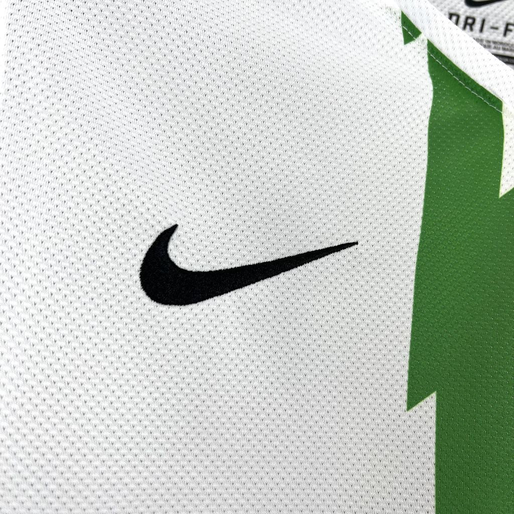 Camisa retrô reserva da Juventus 2010/11