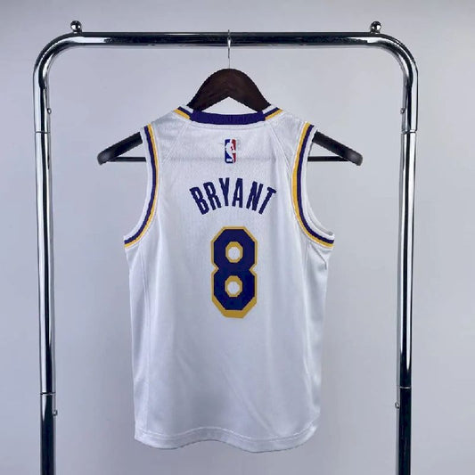Camisa branca do time juvenil Kobe Bryant