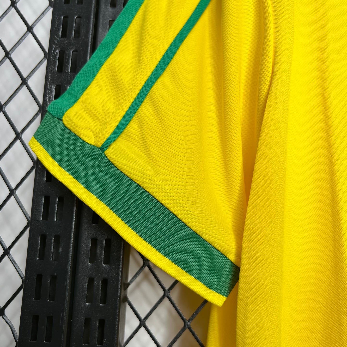 Camisa retrô titular do Brasil 1998/2000