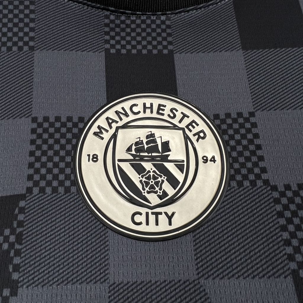 Manchester City 2024/25 LV co-branded edition Jersey