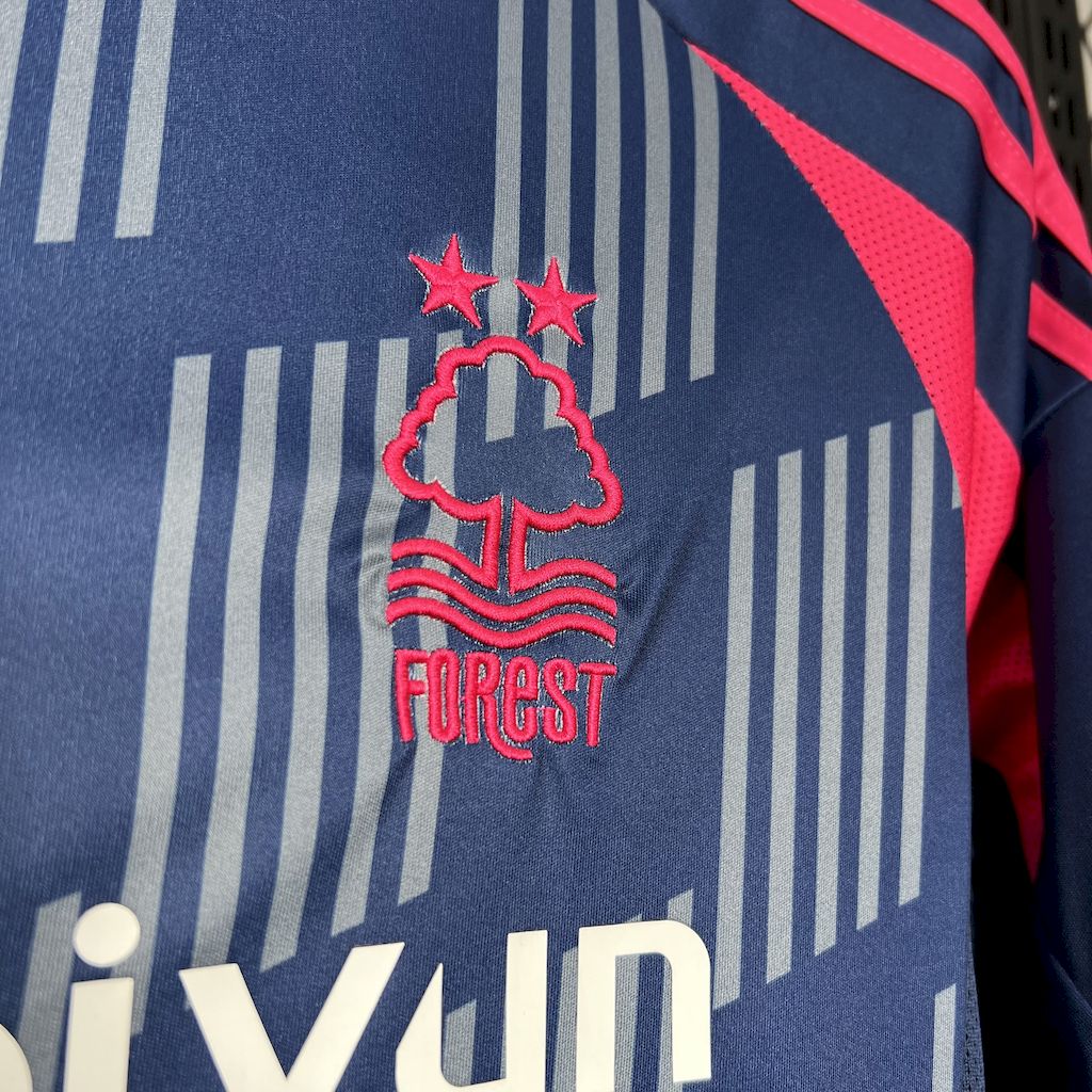 Camisa reserva do Nottingham Forest 2024/25