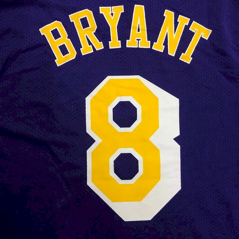 Camisa roxa masculina Kobe Bryant – Edição retrô