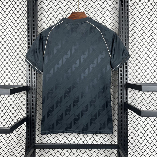 Camisa Real Madrid Edição Especial 2024/25 Preta 3