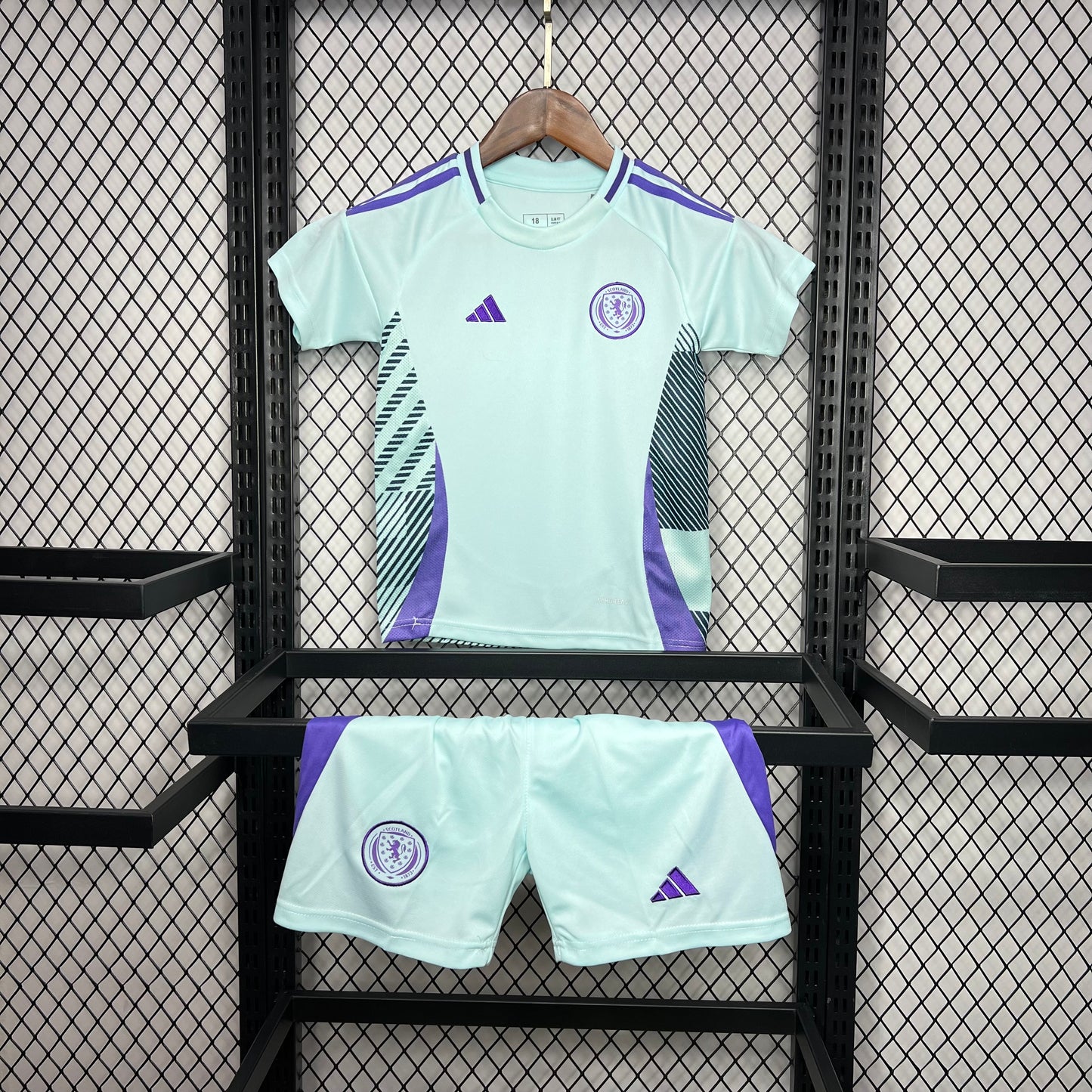 Kit infantil alternativo para a Eurocopa da Escócia 2024/25
