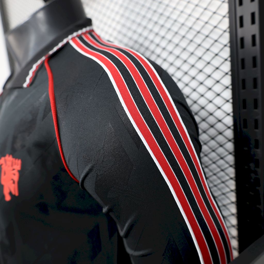 Men's Manchester United 2025/26 Jersey Player Version