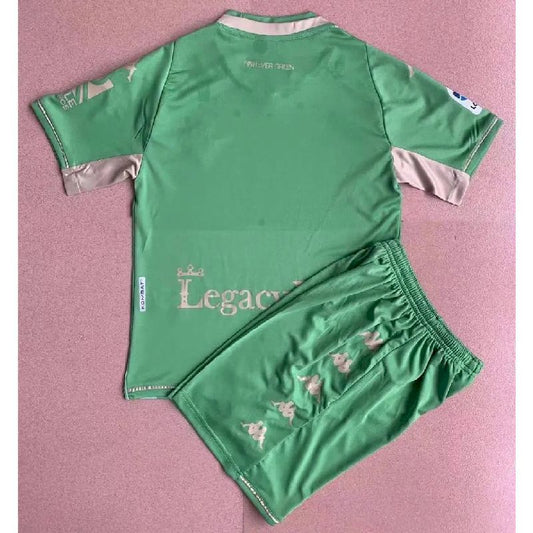 Kit Infantil Especial Real Betis 2021/22