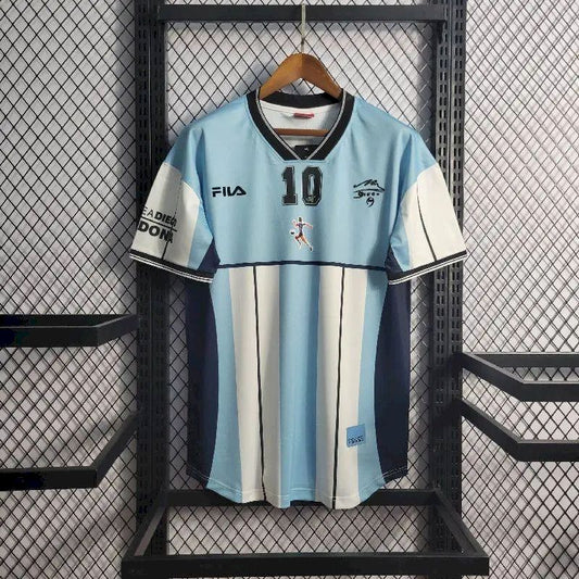 Camisa comemorativa da aposentadoria de Maradona da Argentina 2010, edição retrô