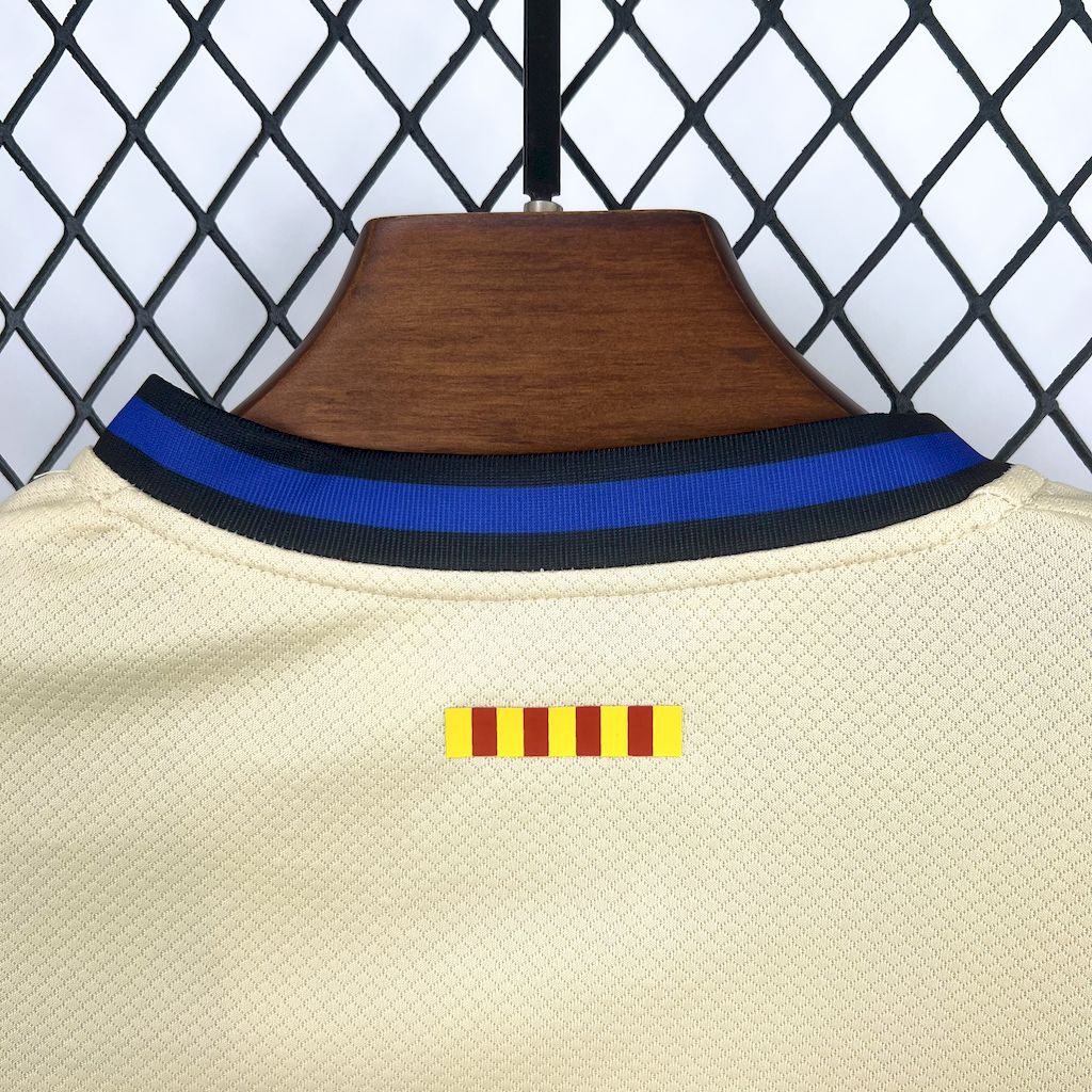 Barcelona 2025/26 Away Kids Kit