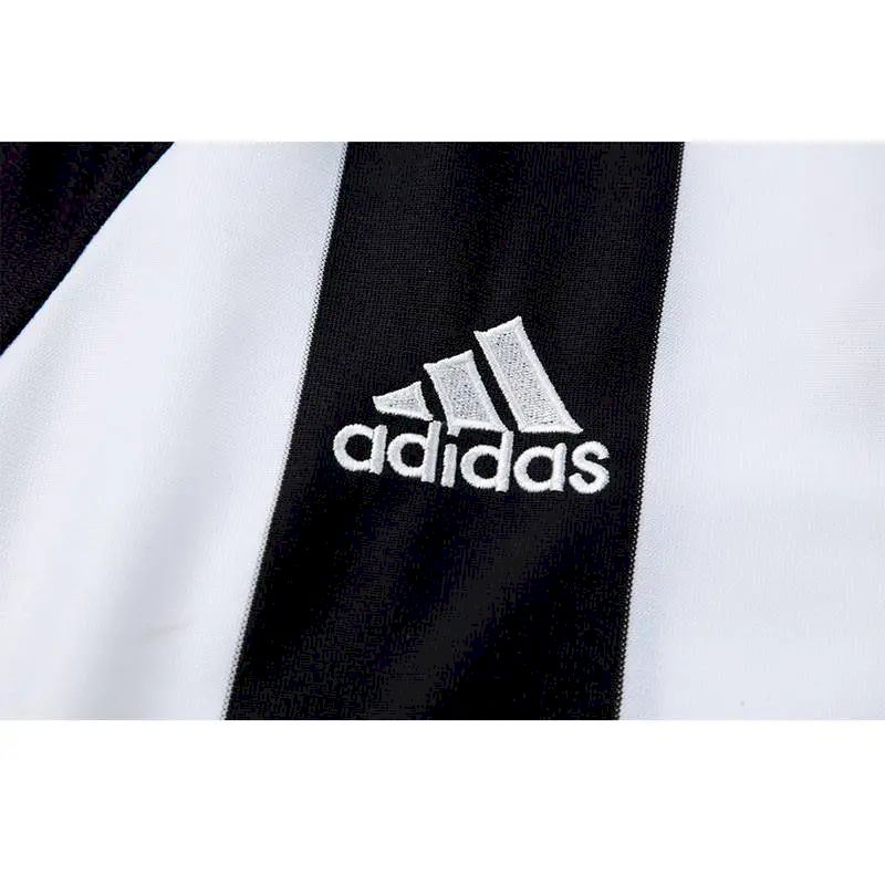 Camisa retrô do Newcastle United 2004/06