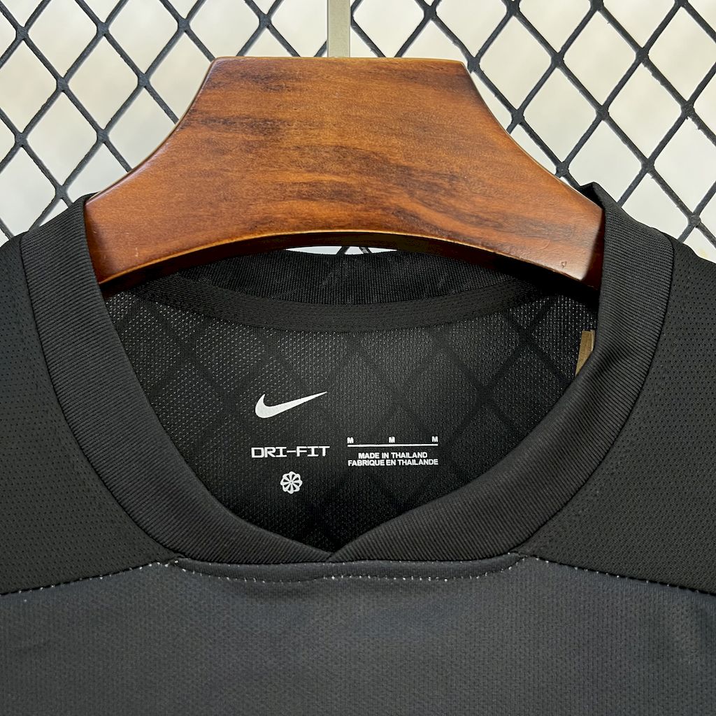 Camisa do Barcelona 2025/26 Edição Halloween
