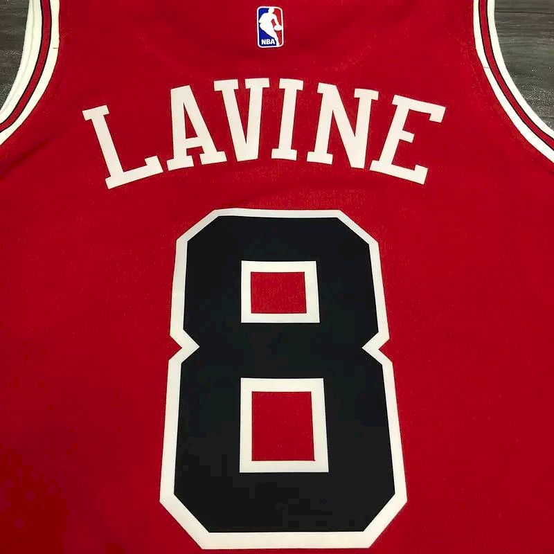 Camisa Masculina Zach Lavine Vermelha Versão Jogador – Edição Clássica