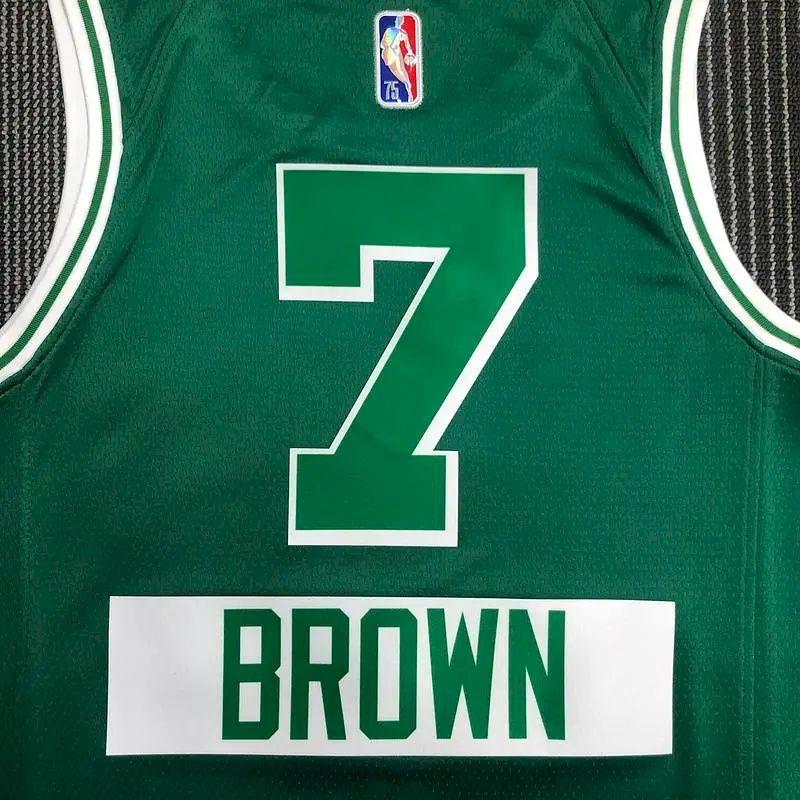 Camisa masculina Jaylen Brown Green Team – Edição City de 75º aniversário