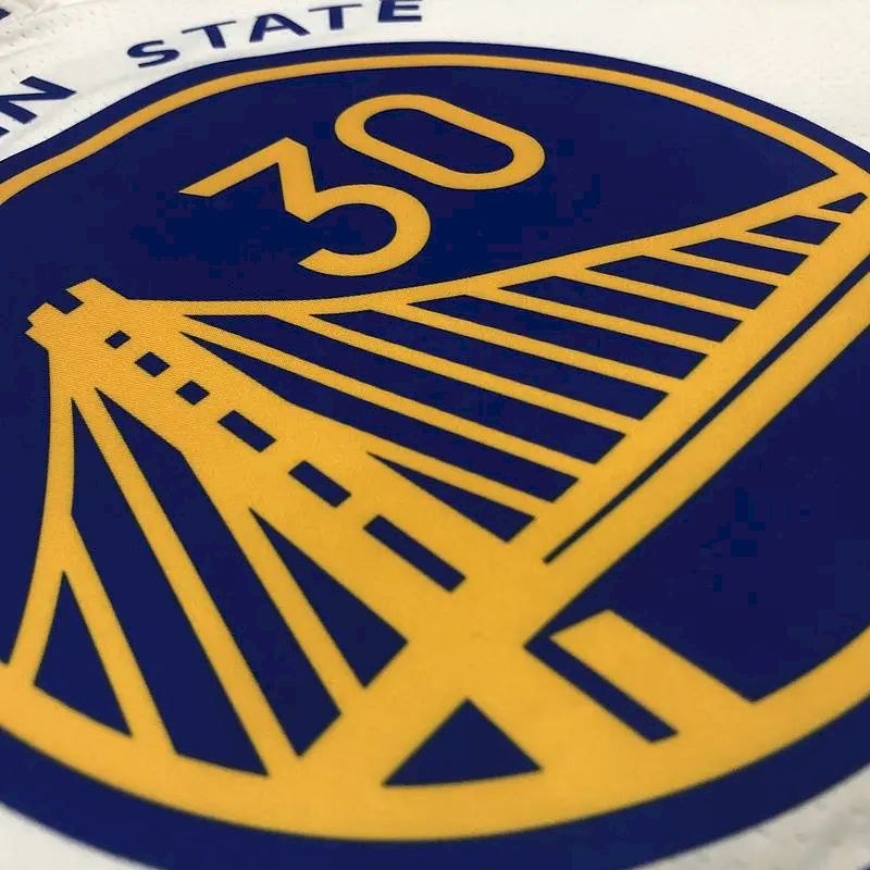 Camisa Stephen Curry Masculina Branca Versão Jogador – Edição Associação