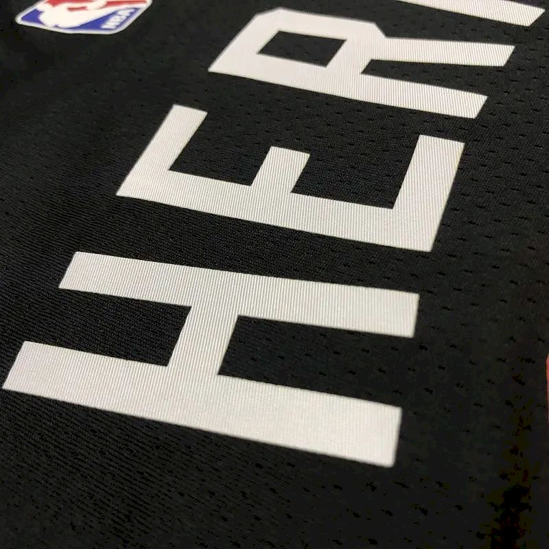 Camisa Masculina Tyler Herro Preta Swingman 2021-22 - Edição City