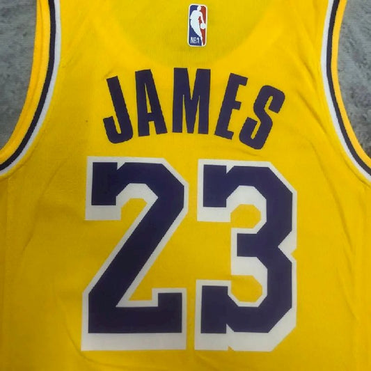 Camisa amarela masculina do time LeBron James