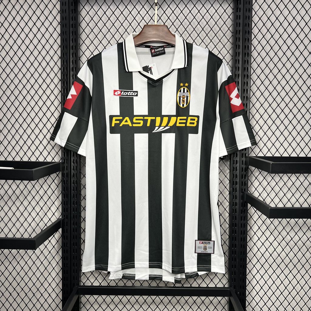 Camisa retrô Home Juventus 2001/02